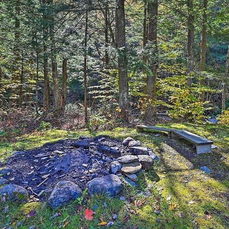 Remote Cabin With Fire Pit 3 Miles To Stowe Mtn! מראה חיצוני תמונה